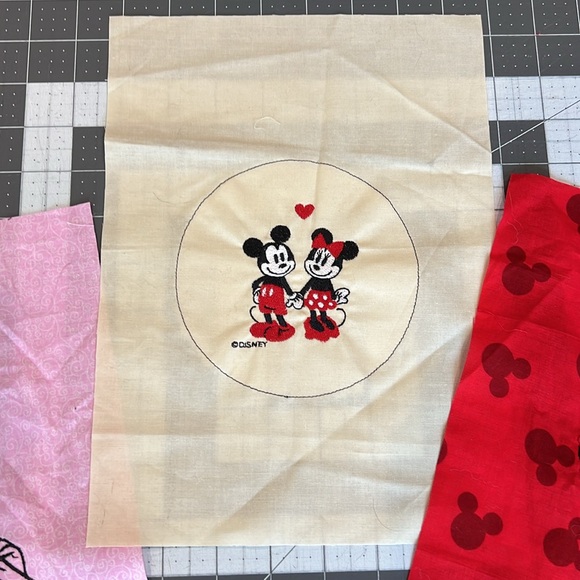 Embroidery pieces - 3 pieces - great for adding to quilts or projects - Picture 3 of 4